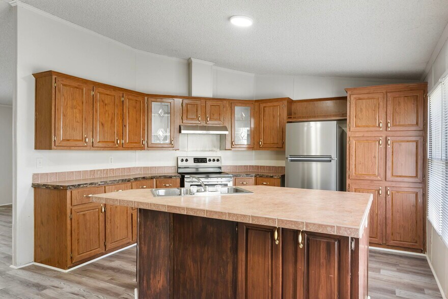 More Photos Of 16509 Brittany Way, Conroe Specialty For Sale