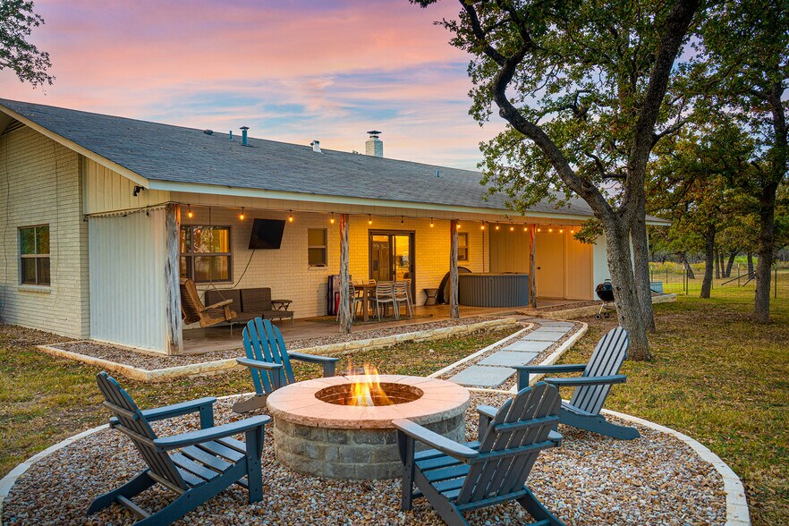 More Photos Of 67 Shaun Ln, Fredericksburg Apartments For Sale