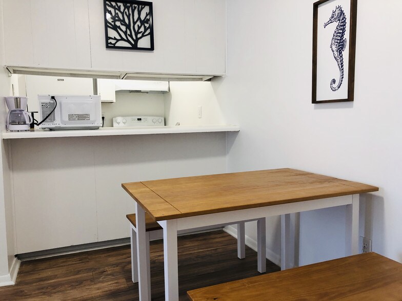 More Photos Of 2222 Jordan Ln SW, Huntsville Apartments For Sale