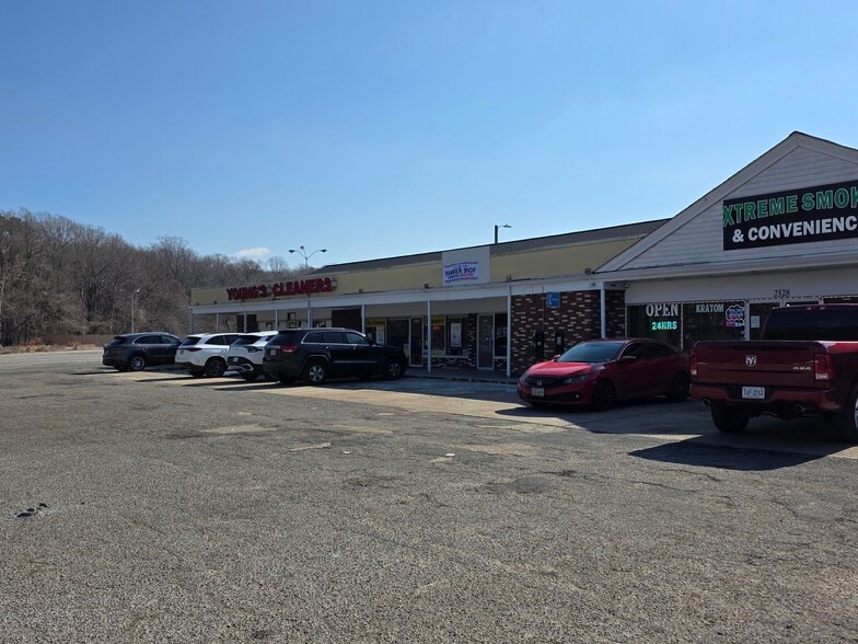 More Photos Of 2328-2338 E Washington St, Petersburg Freestanding For Sale