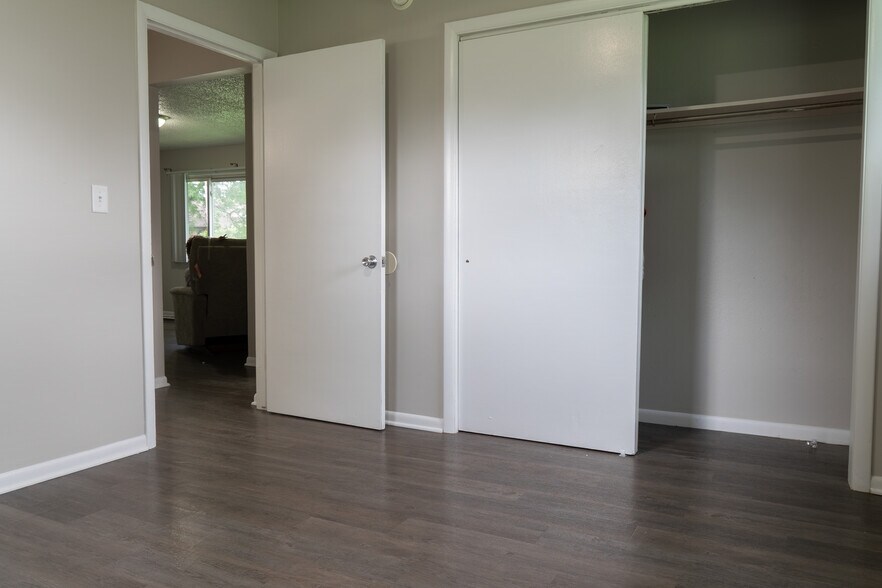 More Photos Of 1030 Te Ann Ct, Lake Odessa Multifamily For Sale