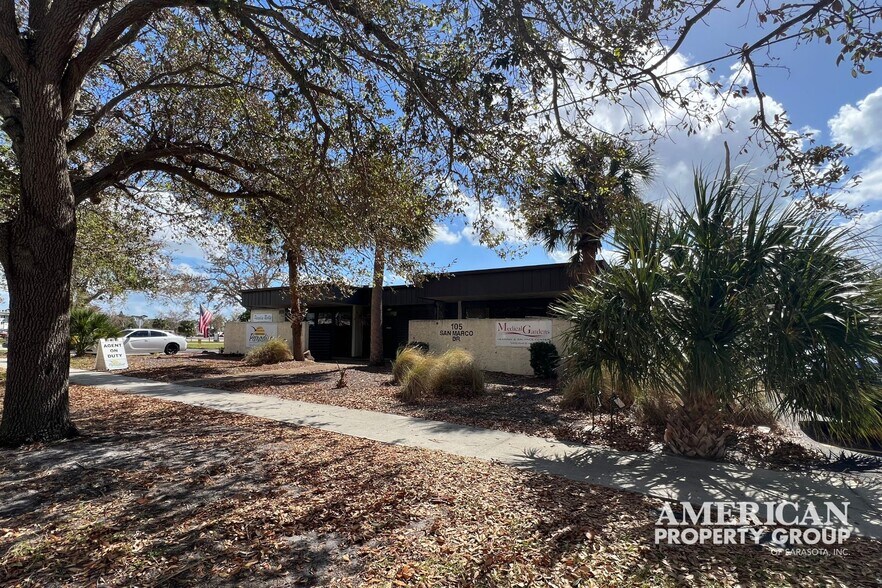 More Photos Of 101 San Marco Dr, Venice Medical For Sale