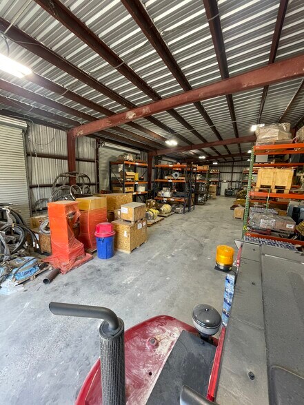 More Photos Of 1013 Bert St, La Place Warehouse For Sale