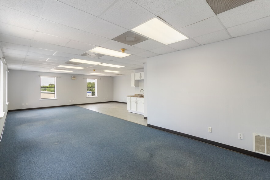 More Photos Of 4232 Boonville Rd, Bryan Industrial For Lease