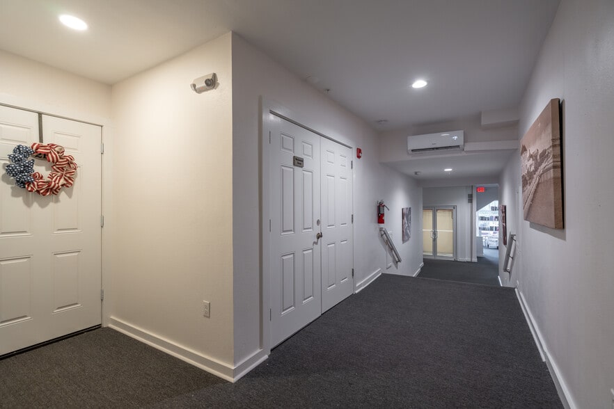 More Photos Of 11 Aviles St, Saint Augustine Storefront Retail Residential For Sale