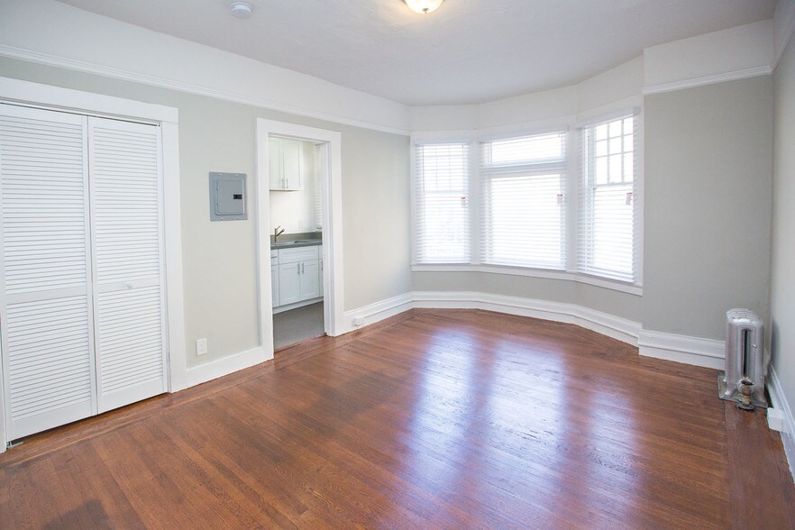 More Photos Of 381 Turk St, San Francisco Apartments For Sale
