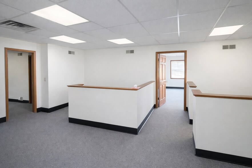 More Photos Of 912 Pittsburgh Rd, Butler Unknown For Lease