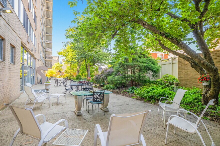 More Photos Of 1401 Pennsylvania Ave, Wilmington Apartments For Sale