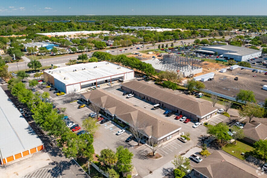 More Photos Of 1015 E Brandon Blvd, Brandon Office For Lease