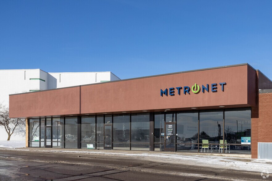 More Photos Of 1311 Buckeye Ave, Ames Unknown For Lease