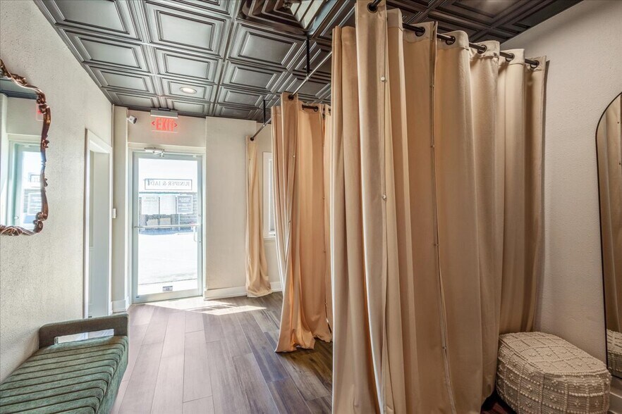 More Photos Of 300 Main St, Hallam Office For Sale