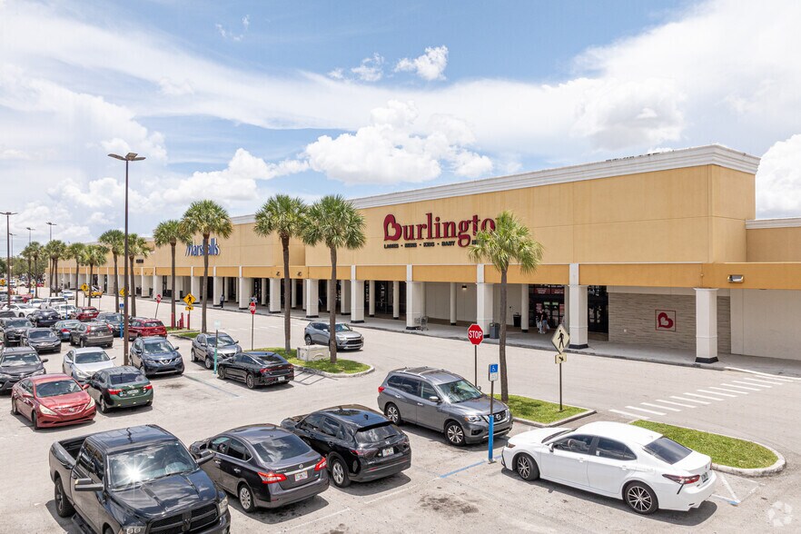 Primary Photo Of 1630-1738 W 49th St, Hialeah Storefront For Lease