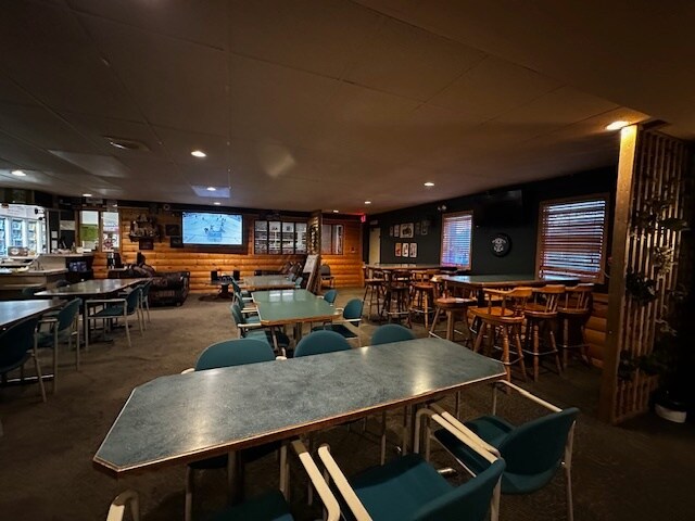 More Photos Of 2216 20th St, Delburne Hotel For Sale