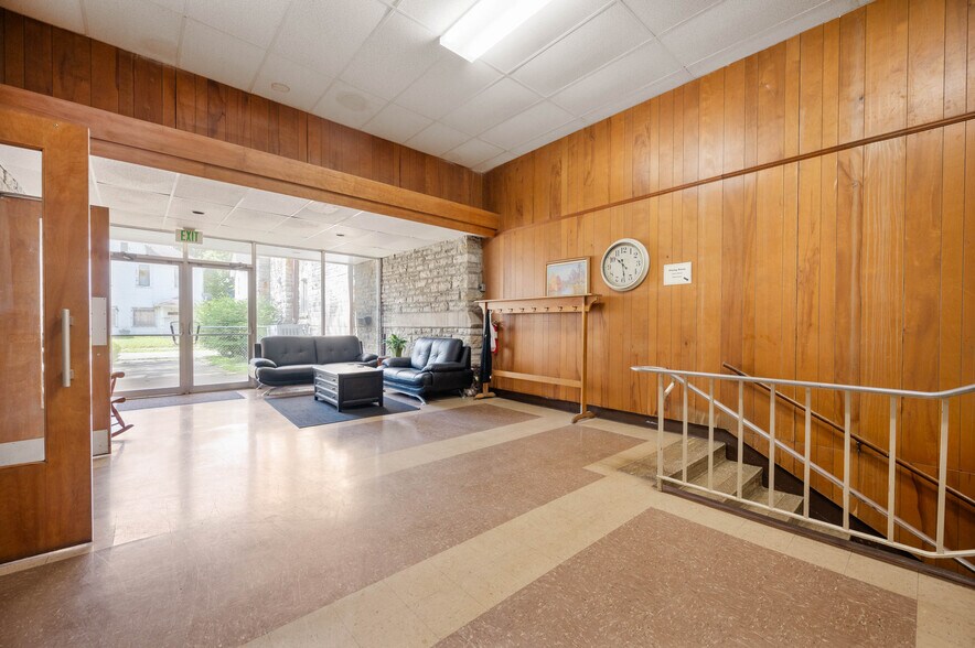 More Photos Of 418 W Adams St, Muncie Religious Facility For Sale