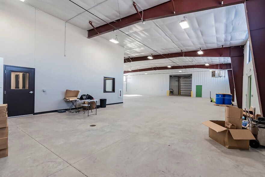 More Photos Of 605 Greenway Ct, Reedsburg Industrial For Sale