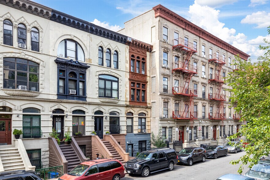 More Photos Of 220 W 122nd St, New York Apartments For Sale