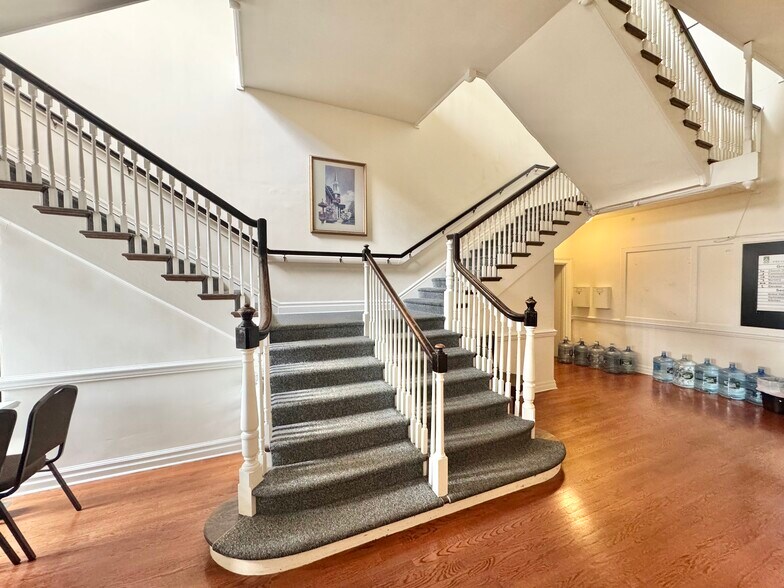 More Photos Of 46 Park St, Montclair Office For Lease