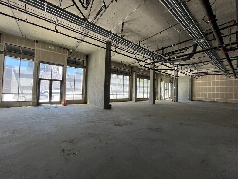 More Photos Of 2450 Valdez St, Oakland Apartments For Lease