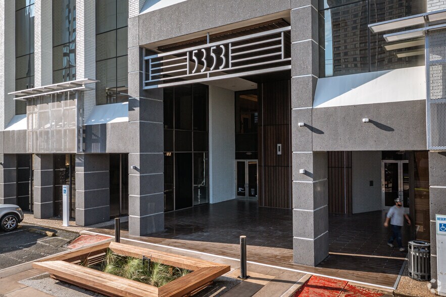 More Photos Of 5353 W Alabama St, Houston Unknown For Lease