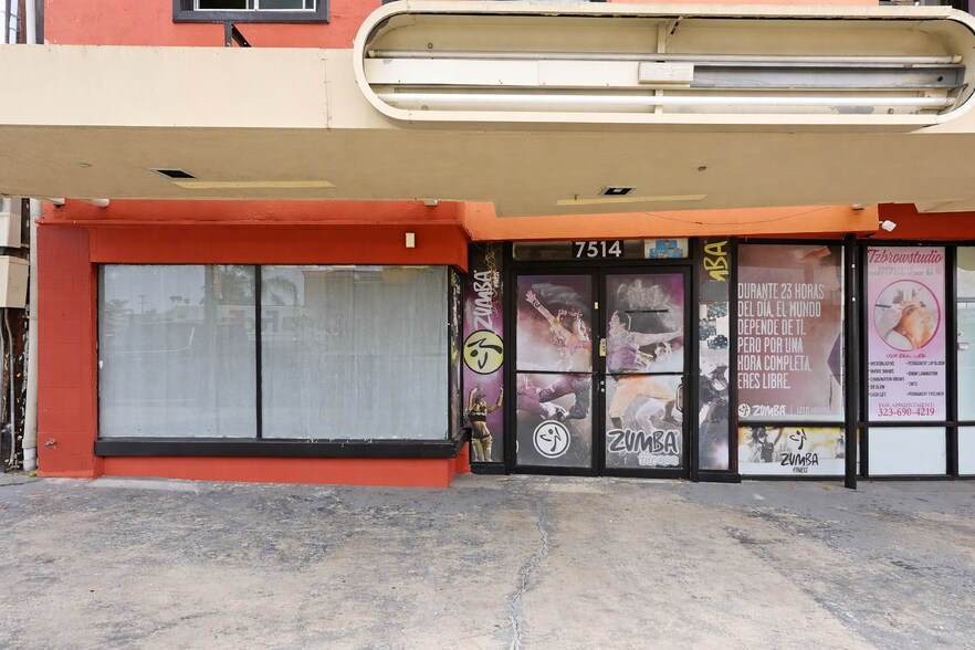 More Photos Of 7514 Pacific Blvd, Huntington Park Storefront Retail Office For Sale