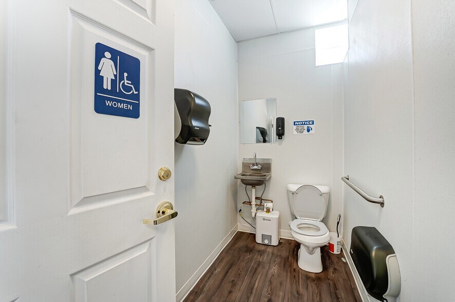 More Photos Of 13 W Main St, Spring Valley Restaurant For Sale
