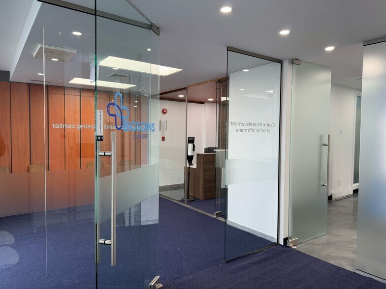 More Photos Of 3858-3870 Notre-Dame, Laval Office For Sale