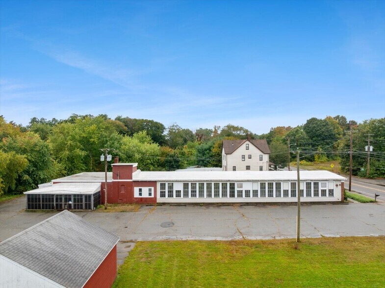 More Photos Of 304 W Main St, Norton Industrial For Sale