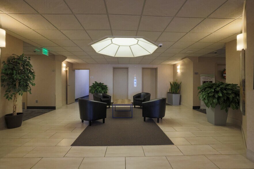 More Photos Of 10800 Lyndale Ave S, Bloomington Office For Lease