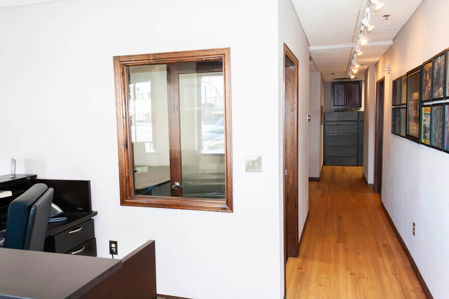 More Photos Of 220 Willow St, Fort Collins Storefront Retail Office For Sale