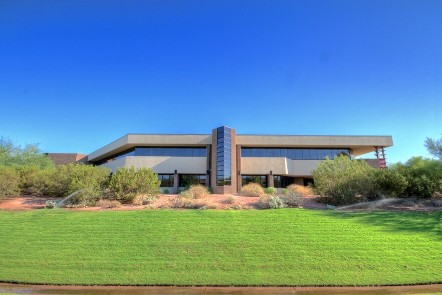 More Photos Of 17200 N Perimeter Dr, Scottsdale Coworking Space