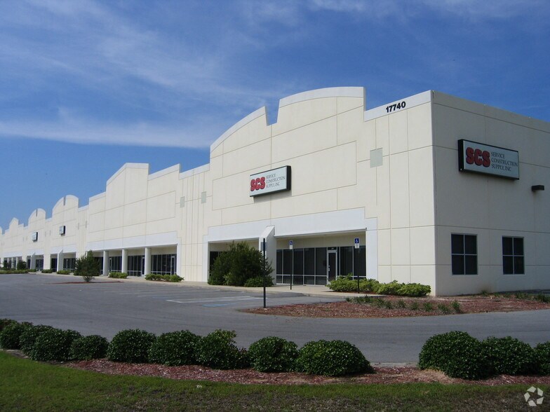 More Photos Of 17740 Ashley Dr, Panama City Beach Distribution For Lease