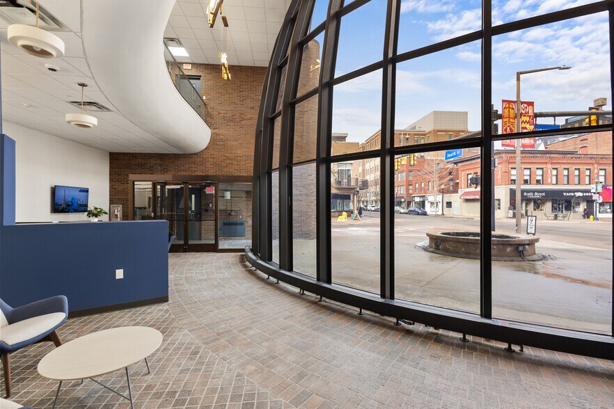 More Photos Of 315 S Kalamazoo Mall, Kalamazoo Office For Sale