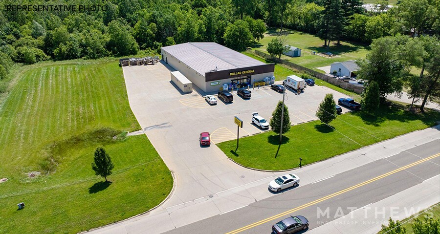 More Photos Of 342 Park Ave, South Corning Convenience Store For Sale