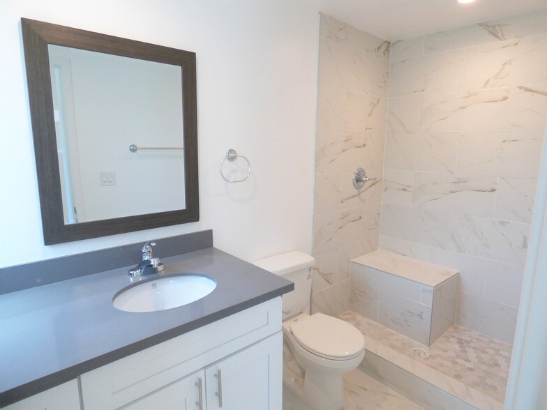 More Photos Of 1256 N Hobart Blvd, Los Angeles Apartments For Sale