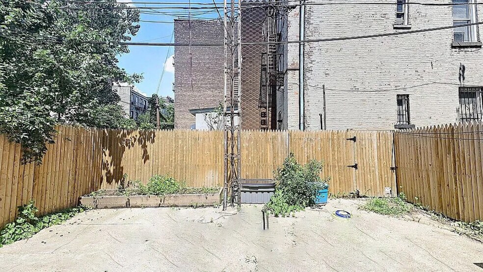 More Photos Of 181 Irving Ave, Brooklyn Storefront Retail Residential For Sale