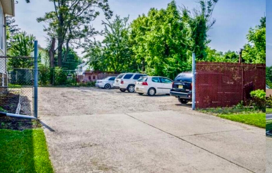 More Photos Of 6136 Magnolia Ave, Pennsauken Apartments For Sale