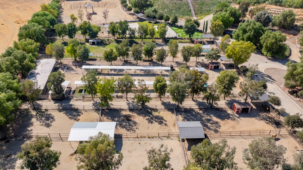 More Photos Of 38831 Pauba Rd, Temecula Land For Sale