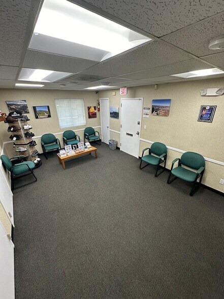 More Photos Of 350 Bloomfield Ave, Bloomfield Office For Sale