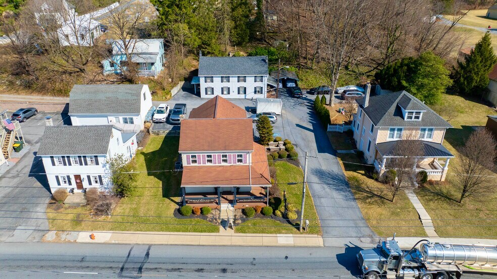 More Photos Of 2603 Lititz Pike, Lancaster General Retail For Sale