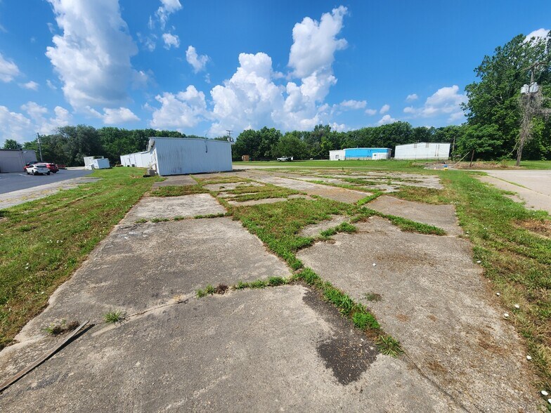 More Photos Of 1230 Jackson St, Columbus Warehouse For Lease