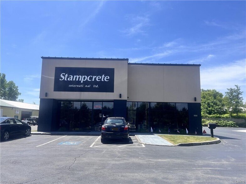 More Photos Of 325 Commerce Blvd, Liverpool Light Manufacturing For Sale