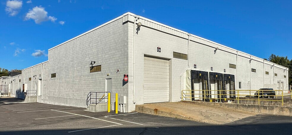 Primary Photo Of 5 Fisher St, Franklin Warehouse For Lease