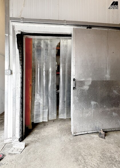 More Photos Of 4960 NW 165th St, Miami Warehouse For Sale
