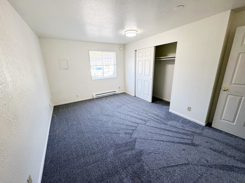 More Photos Of 820 32nd St, Bellingham Apartments For Sale