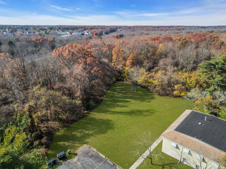 More Photos Of 2807 Hurley Pond Rd, Wall Township Office For Sale