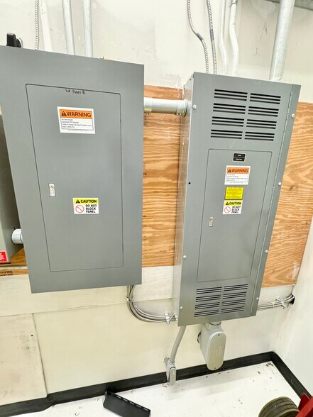 More Photos Of 2101 Central Point Pky, Lima Freestanding For Sale