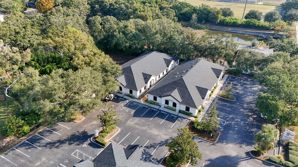 More Photos Of 2364 Drew St, Clearwater Medical For Sale