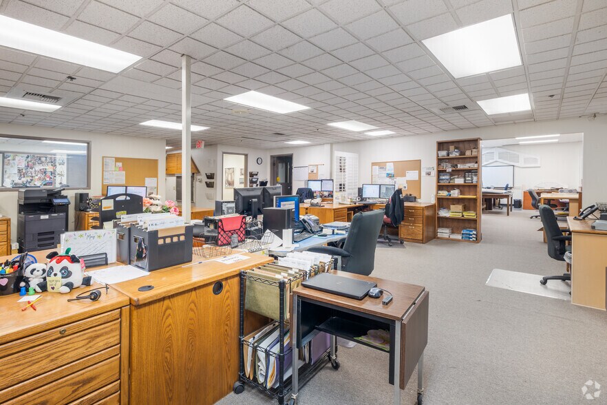 More Photos Of 3407 N Perris Blvd, Perris Manufacturing For Lease