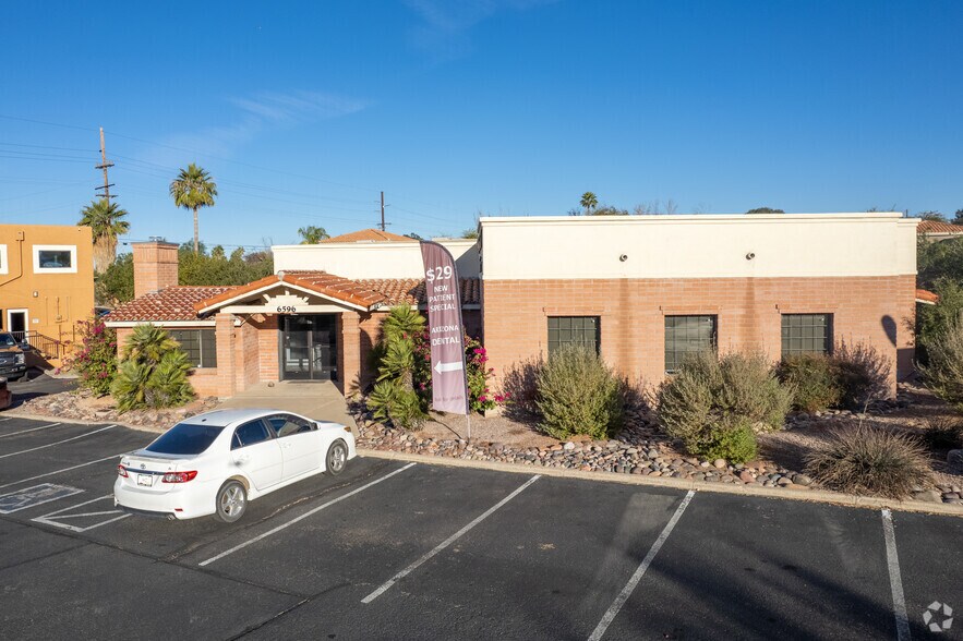 More Photos Of 6596 N Oracle Rd, Tucson Medical For Sale
