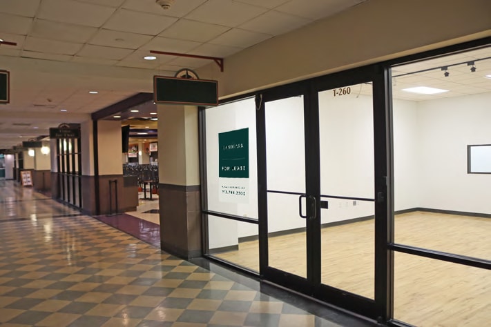 More Photos Of 928-930 Main St, Houston Storefront For Lease